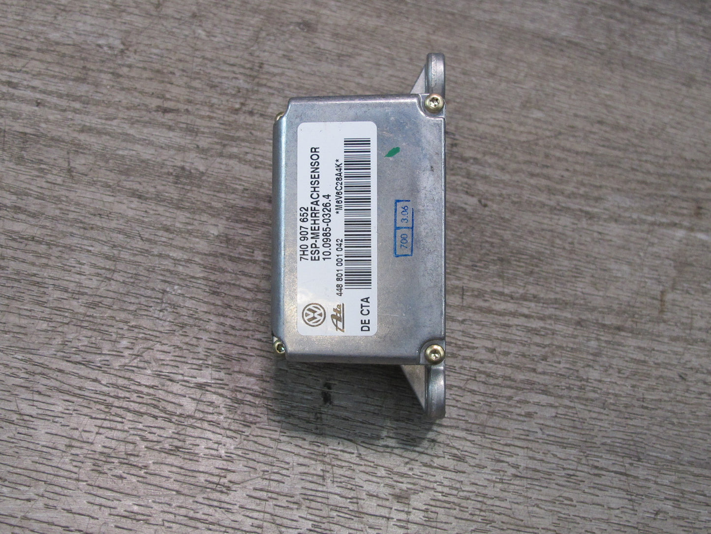 2003-2010 Porsche Cayenne 955 YAW Turn Rate Acceleration Rate Speed Sensor