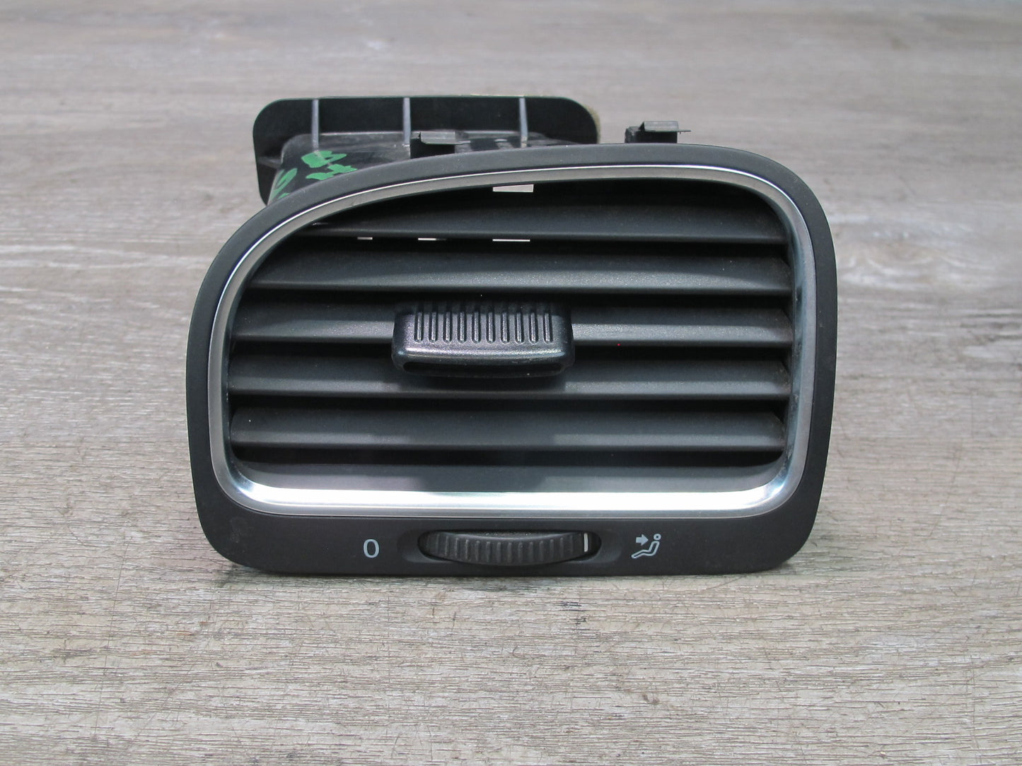 10-14 VW Golf R 1K8 GTI MK6 Dash A/C Air Vent Grille Center Outer Set OEM