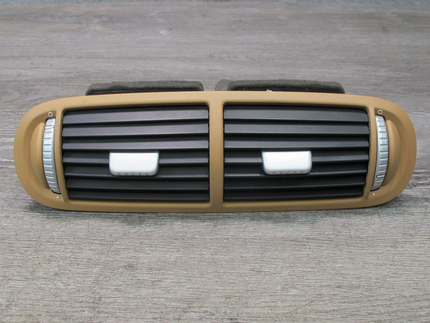 2003-2010 Porsche Cayenne 955 Dash Front Center A/C Air Vent Grille 7L5819727B