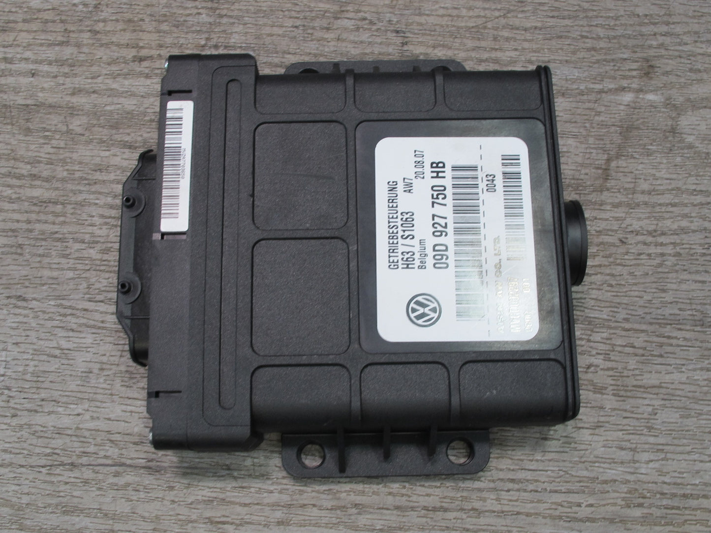 2008-2010 Porsche Cayenne 957 Turbo Transmission Control Module 09D927750HB