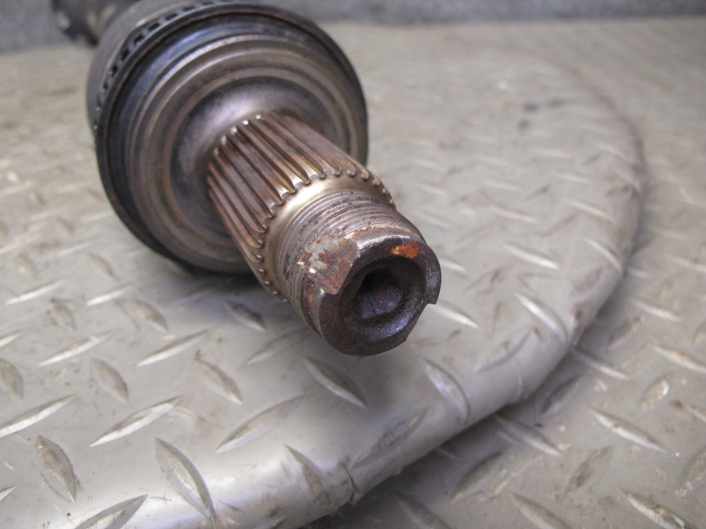 01-06 BMW E46 330Ci 330i M54 RWD Manual Transmission Rear Right Axle Shaft OEM