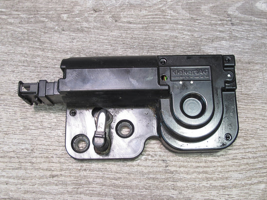 2008-2010 Porsche Cayenne 957 Rear Trunk Lid Lock Latch Actuator 7L0827511C