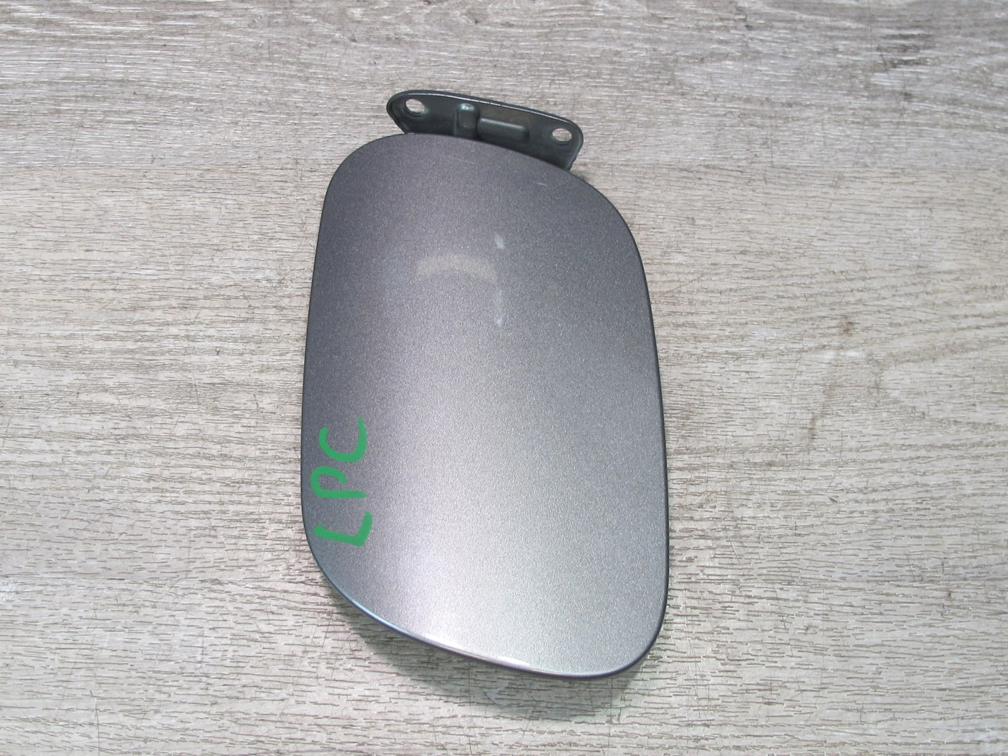 2008-2010 Porsche Cayenne 957 Fuel Tank Filler Door Lid Cover 7L5809905D