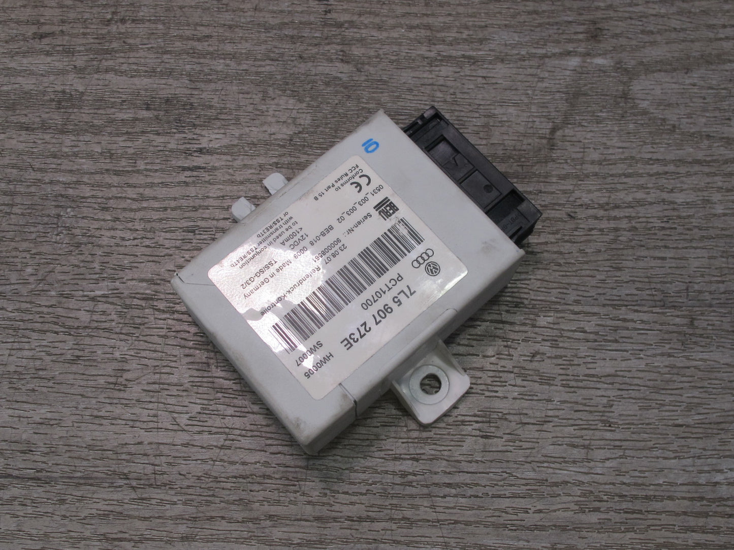 2008-2010 Porsche Cayenne 957 TPMS Tire Pressure Monitor Control Module