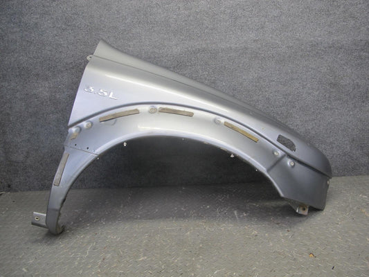 99-01 Isuzu Vehicross Front Right Fender Shell Panel Kaiser Silver Metallic OEM