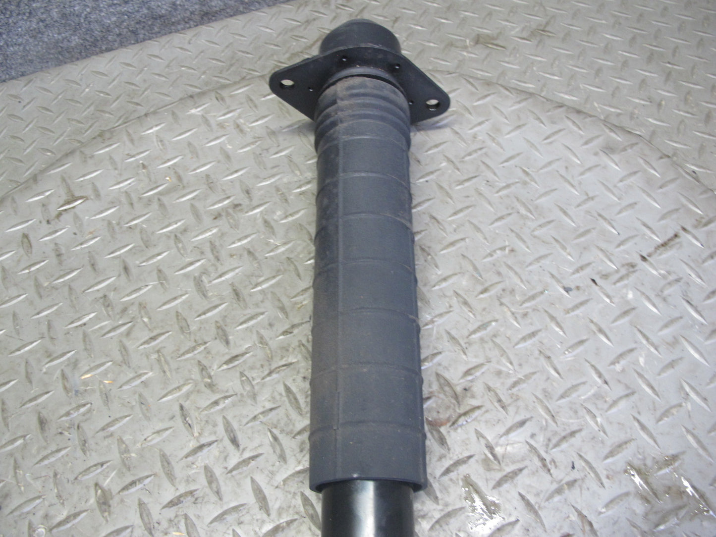 09-14 Nissan Z34 370Z Rear Left & Right Suspension Strut Shock Absorber Set OEM