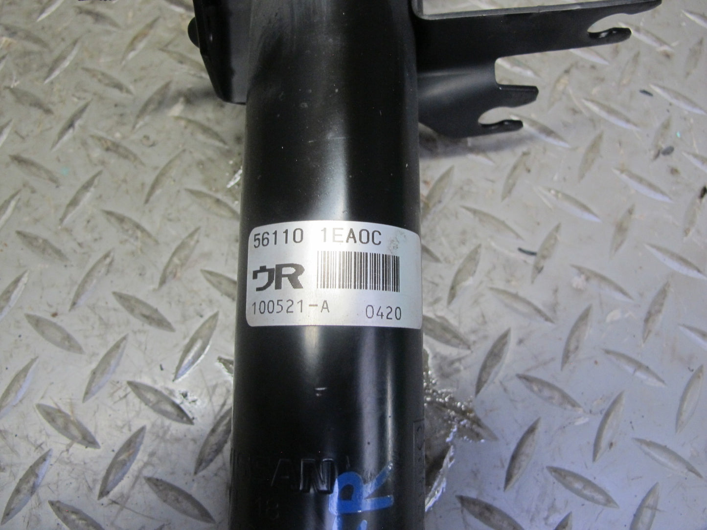 09-14 Nissan Z34 370Z Front Left & Right Suspension Strut Shock Absorber Set OEM