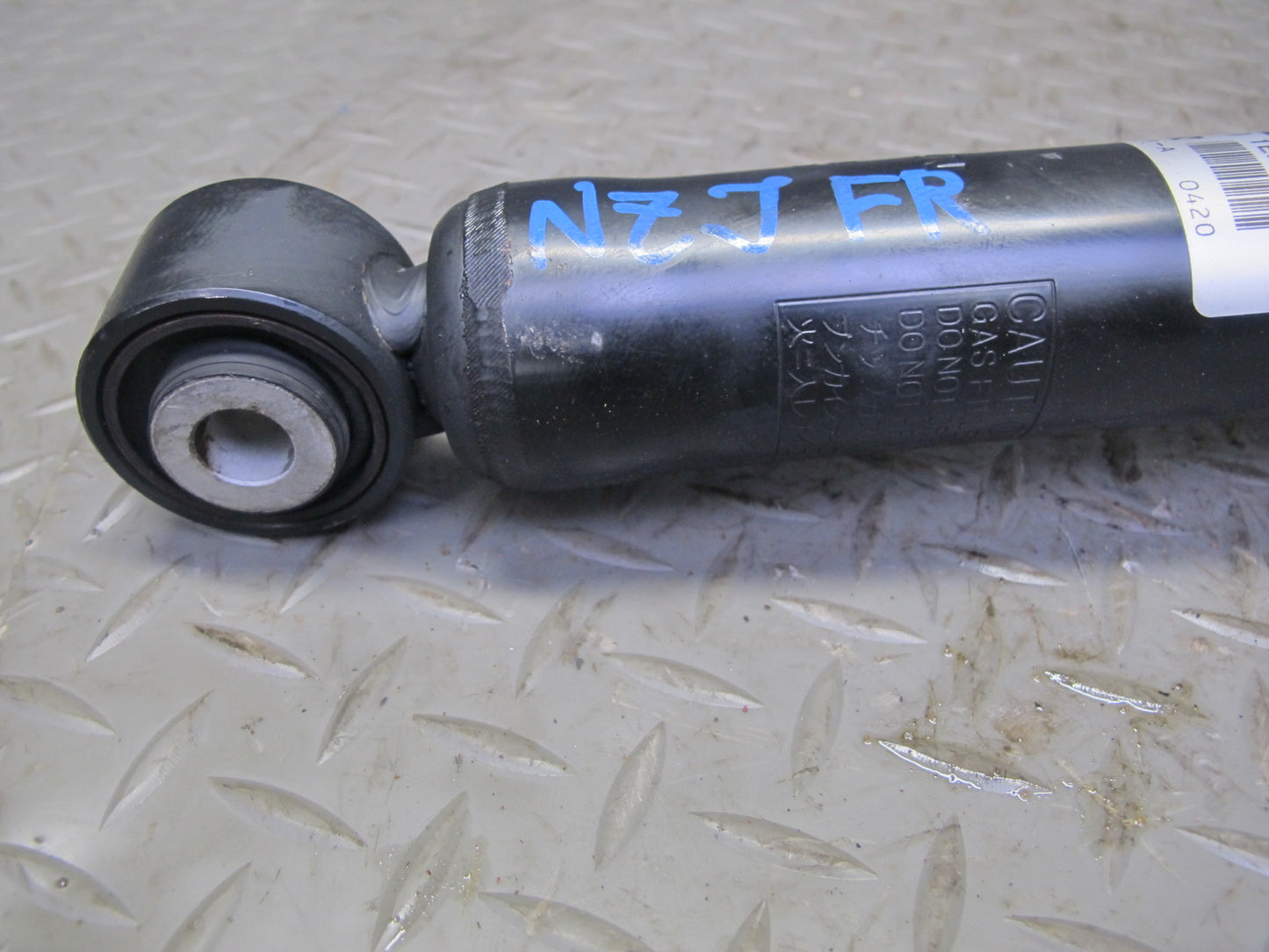 09-14 Nissan Z34 370Z Front Left & Right Suspension Strut Shock Absorber Set OEM
