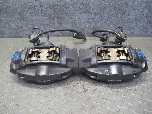 09-12 Nissan Z34 370Z Rear Left & Right Sport Brake Caliper Set Akebono OEM