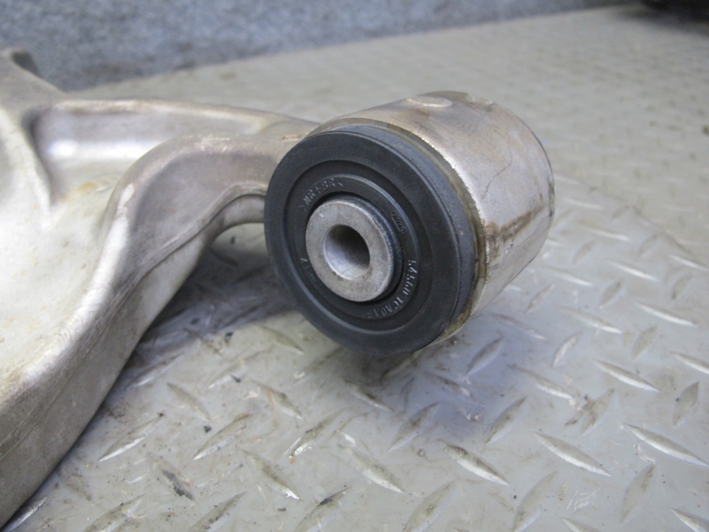 09-20 Nissan Z34 370Z Front Right Sport Suspension Lower Control Arm OEM