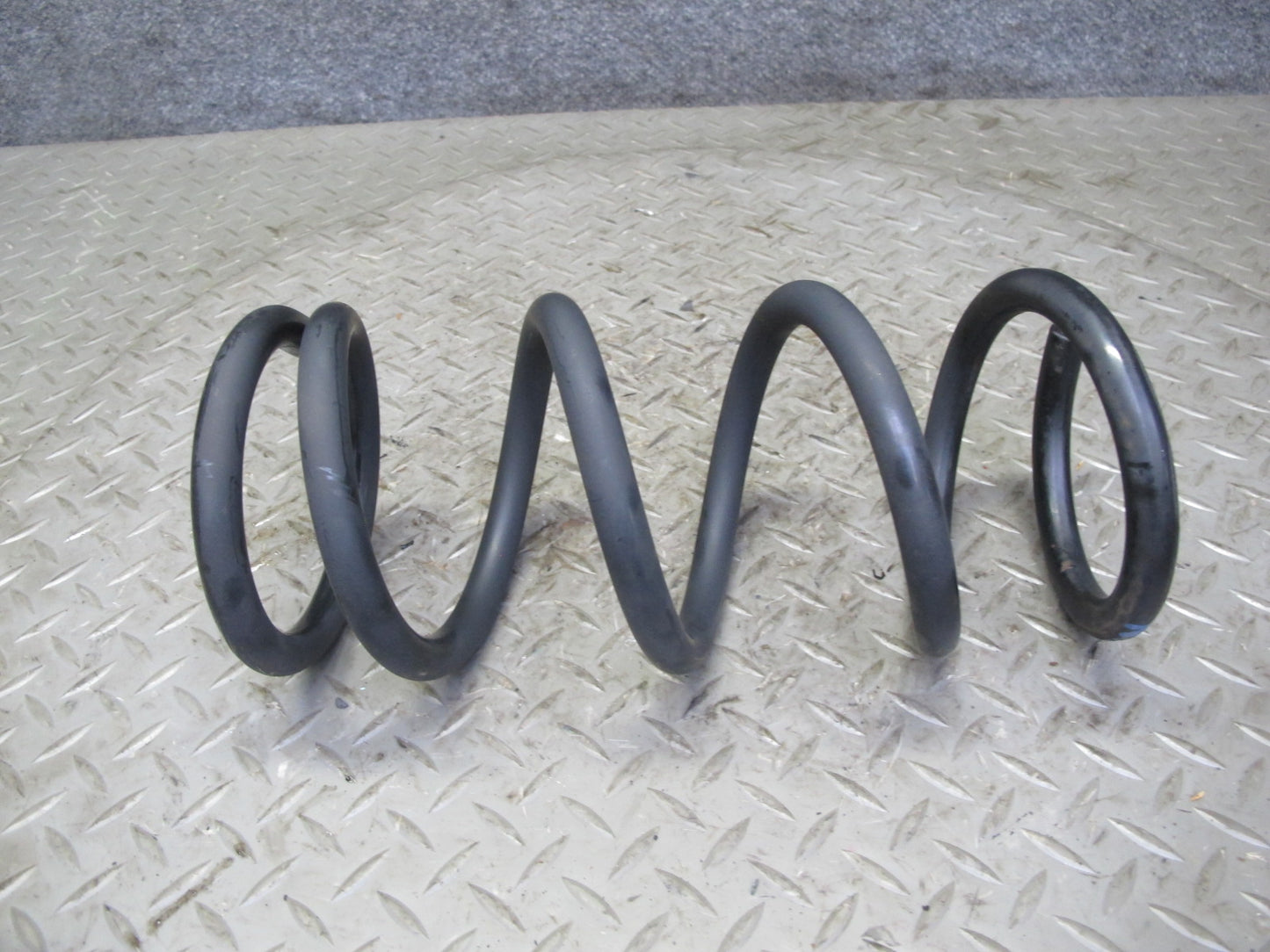 10-14 Nissan Z34 370Z Convertible Set of 2 Rear Suspension Coil Spring OEM