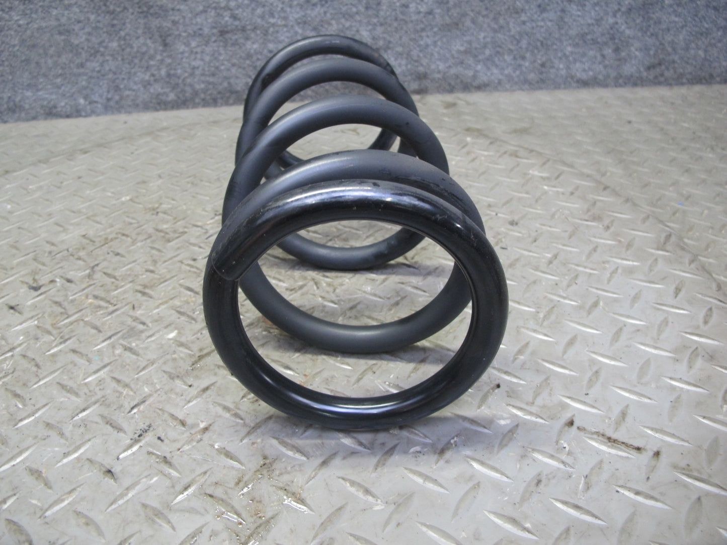 10-14 Nissan Z34 370Z Convertible Set of 2 Rear Suspension Coil Spring OEM