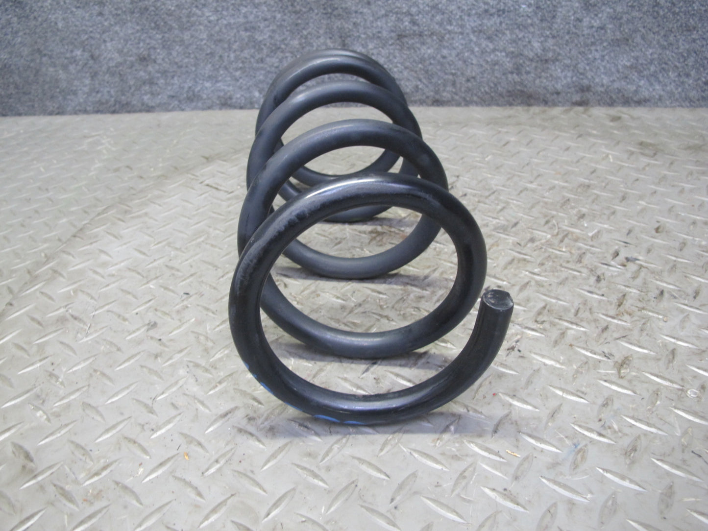 10-14 Nissan Z34 370Z Convertible Set of 2 Rear Suspension Coil Spring OEM