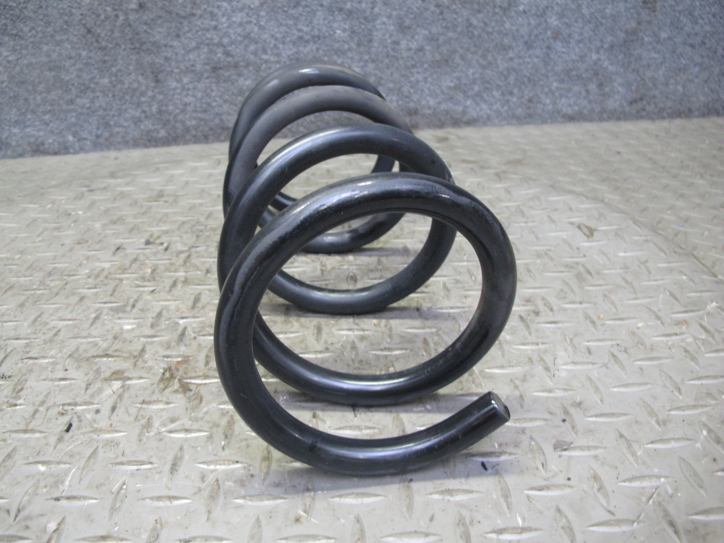 10-14 Nissan Z34 370Z Convertible Set of 2 Rear Suspension Coil Spring OEM