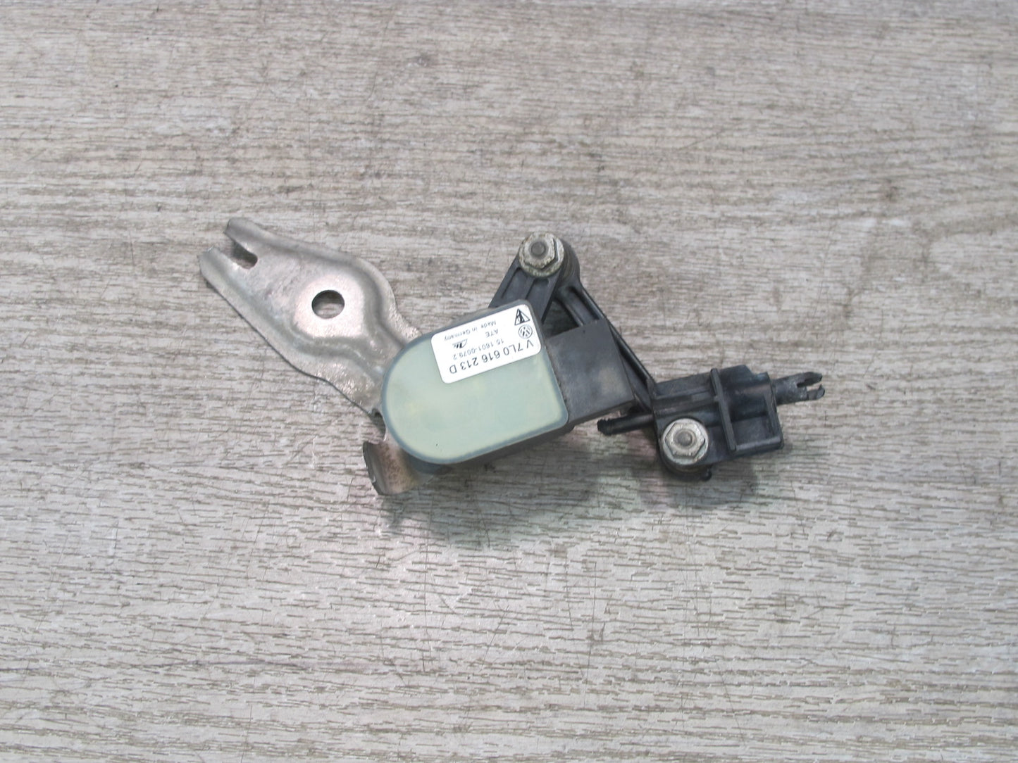2008-2010 Porsche Cayenne 957 Front Left Suspension Height Level Sensor
