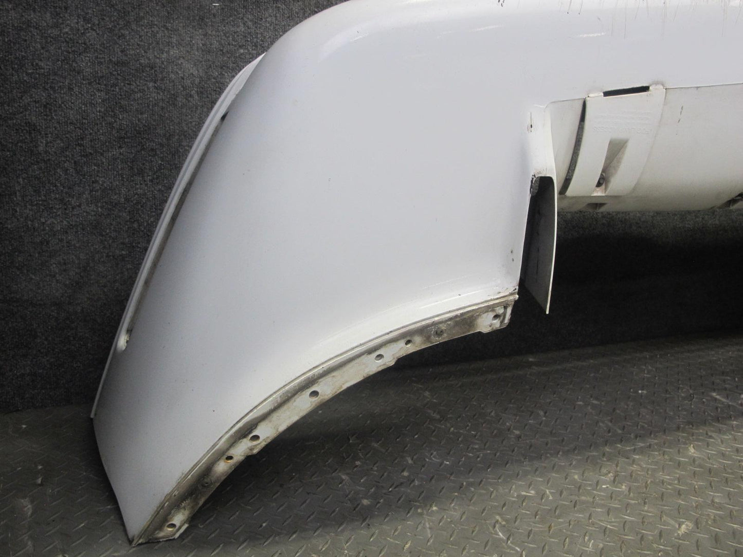 91-96 Chevrolet Corvette C4 Front Bumper Cover Artic White OEM