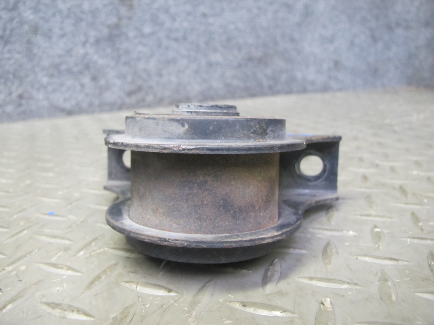 00-09 Honda S2000 Set of 4 Rear Differential Rubber Mount Bracket Bushing OEM
