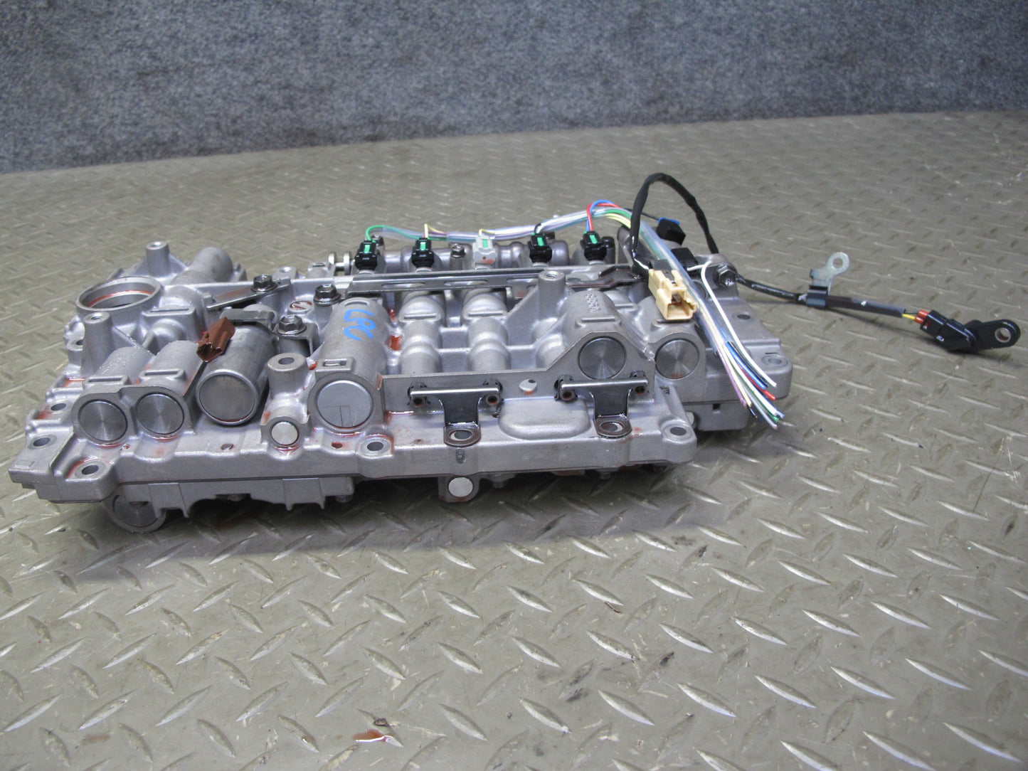 2008-2010 Porsche Cayenne 957 Turbo A48.52 Transmission Valve Body Mechatronic