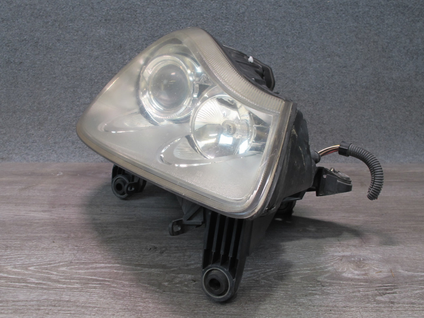 2008-2010 Porsche Cayenne 957 Front Right Xenon HID Headlight Lamp 7L5941032H