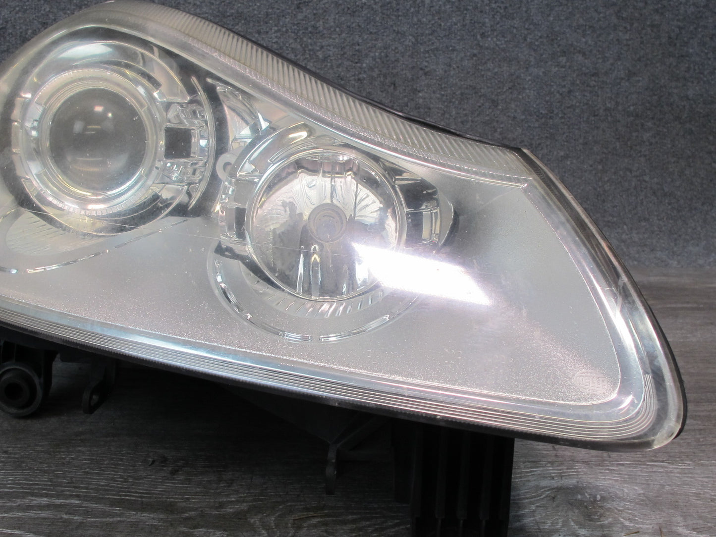 2008-2010 Porsche Cayenne 957 Front Right Xenon HID Headlight Lamp 7L5941032H