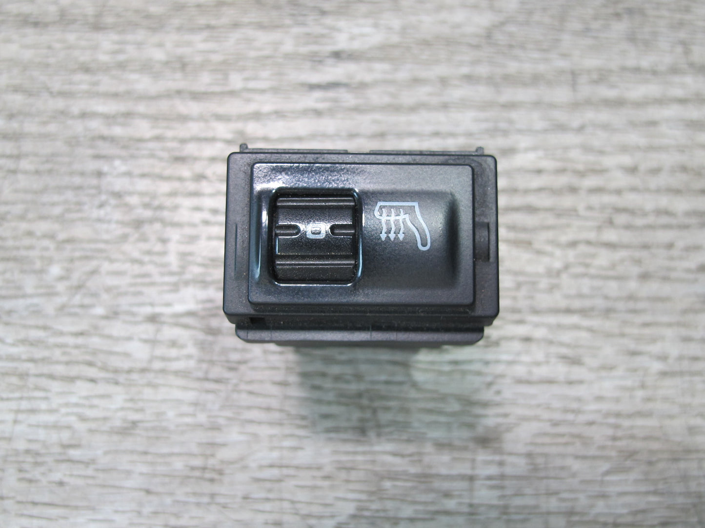 2003-2010 Porsche Cayenne 955 Front Right Heated Seat Switch 7L5963564