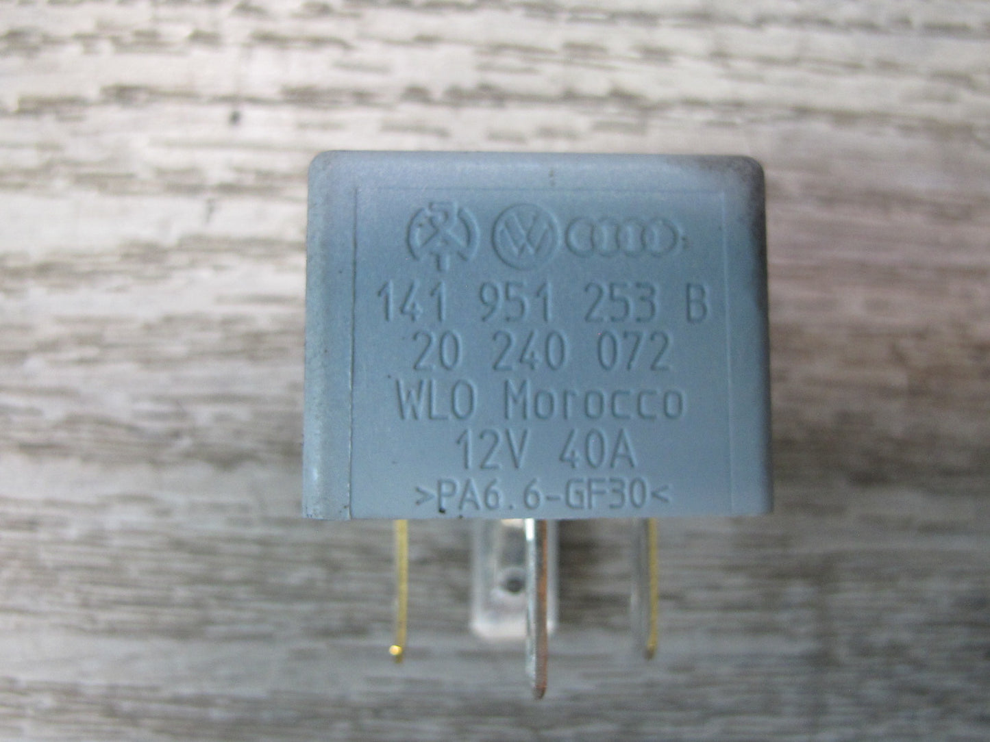 2008-2010 Porsche Cayenne 957 Servotronic Multi Purpose Relay Set of 7