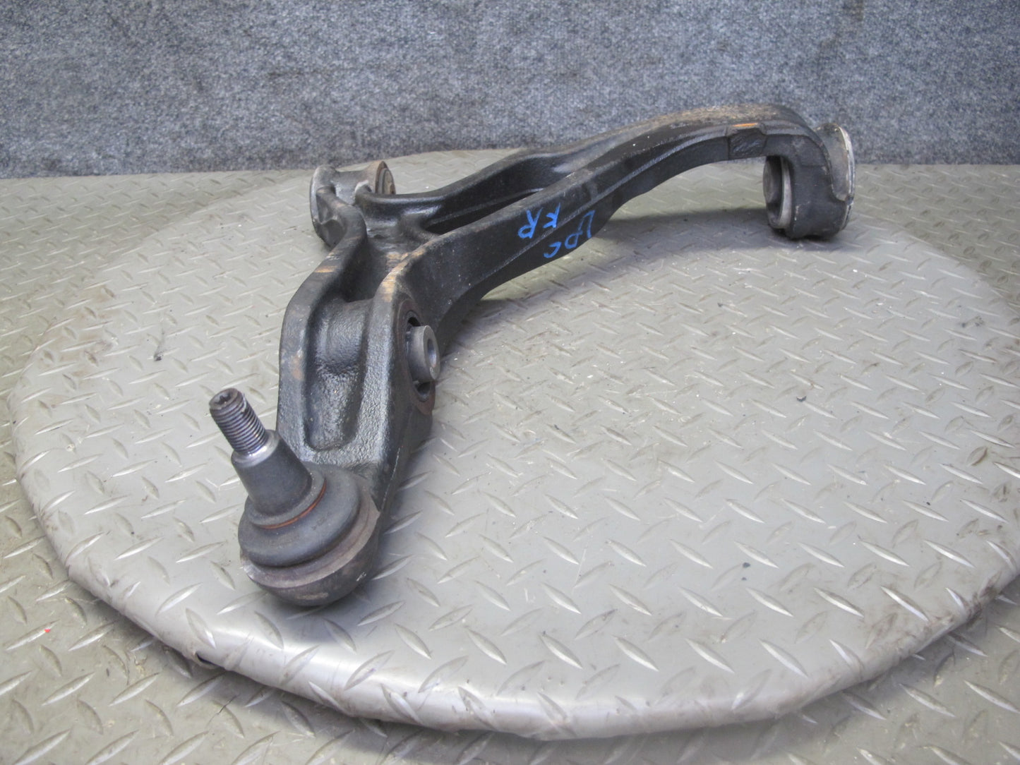08-10 Porsche Cayenne 957 Front Right Suspension Lower Control Arm 7L0407154C