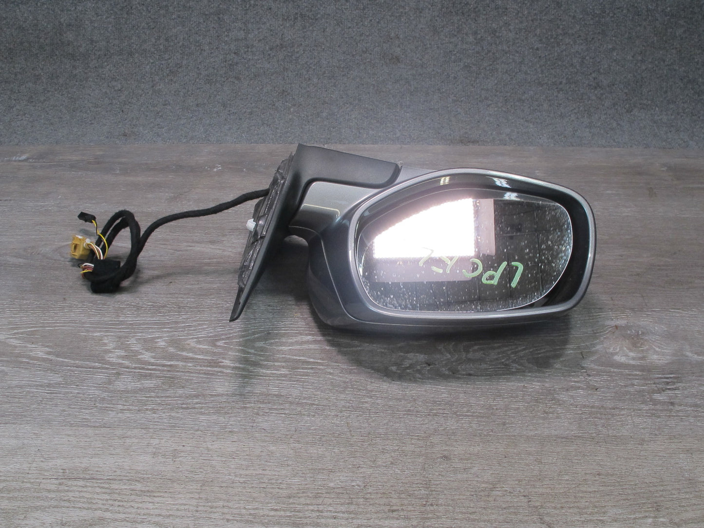 08-10 Porsche Cayenne 957 Left Exterior Side View Auto Dim Folding Mirror