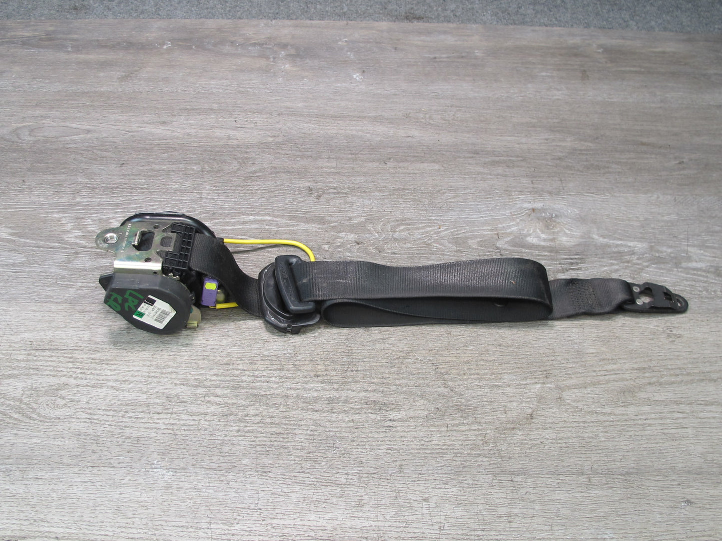 06-10 PORSCHE CAYENNE 955 957 FRONT RIGHT & LEFT SIDE SEATBELT RETRACTOR SET OEM