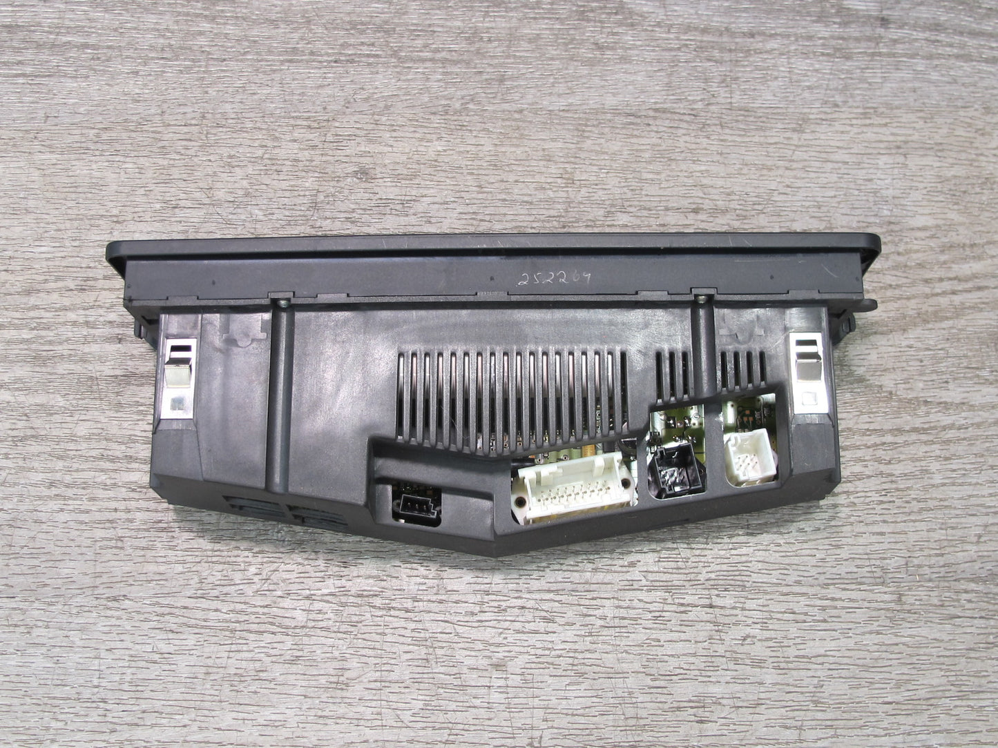 01-06 BMW E46 3-SERIES A/C Air Conditioning Climate Control Switch 6919785 OEM