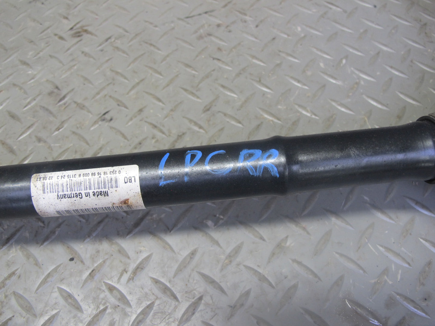 2003-2010 Porsche Cayenne 955 957 Rear Right Suspension Axle Shaft 7L0501201C
