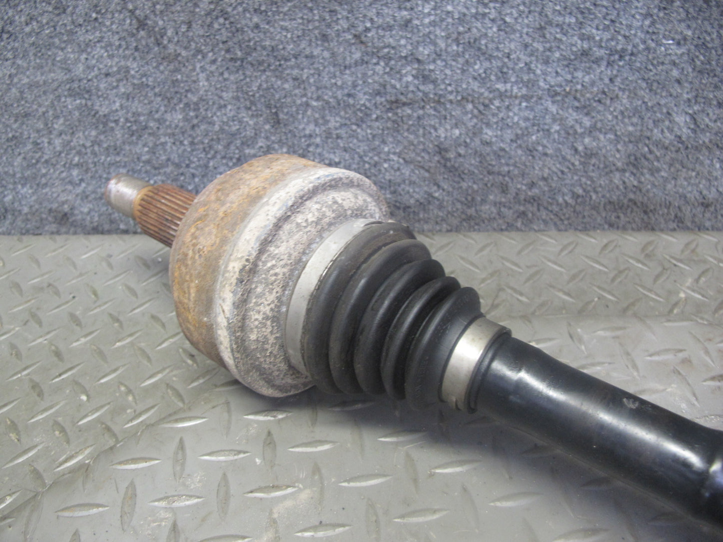 2003-2010 Porsche Cayenne 955 957 Rear Right Suspension Axle Shaft 7L0501201C