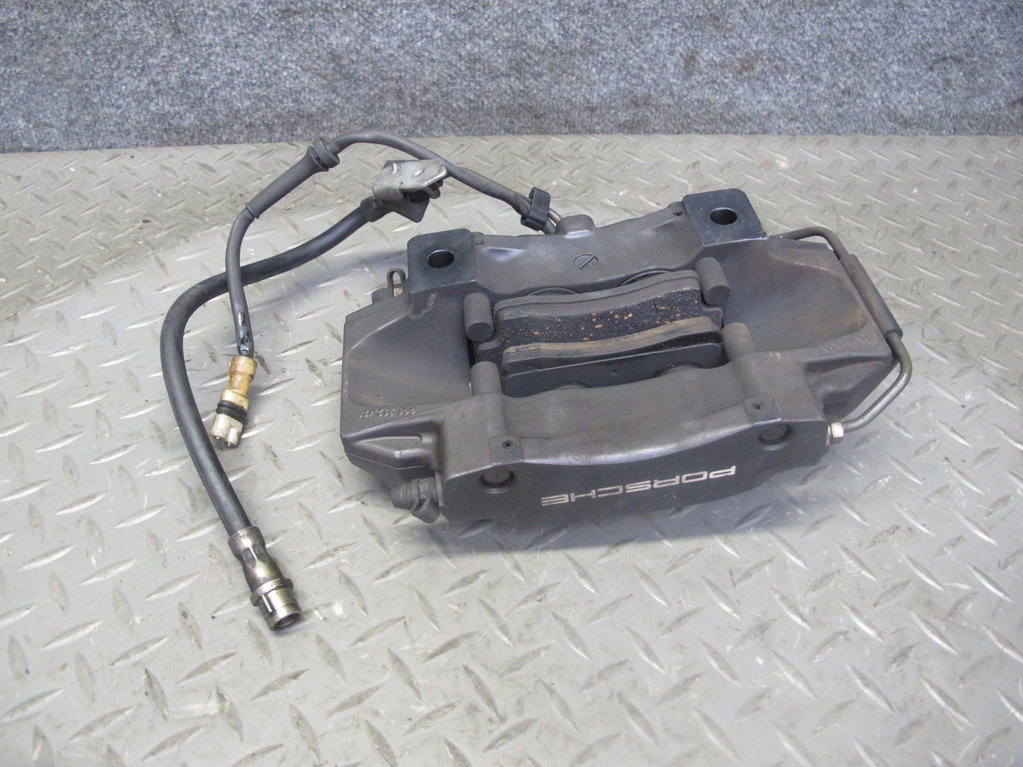 1997-2004 Porsche Boxster 986 Rear Left & Right Side Brembo Brake Caliper Set