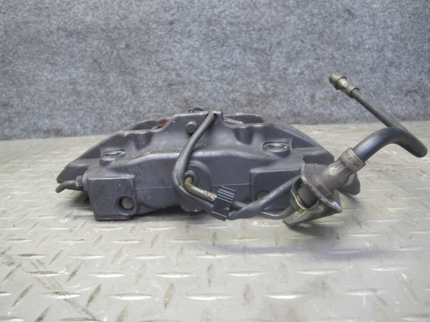 1997-2004 Porsche Boxster 986 Rear Left & Right Side Brembo Brake Caliper Set