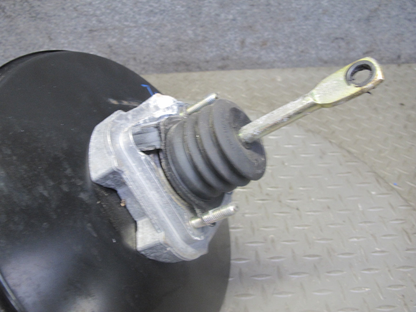 01-06 BMW E46 3-SERIES Brake Master Cylinder Booster Fluid Reservoir OEM