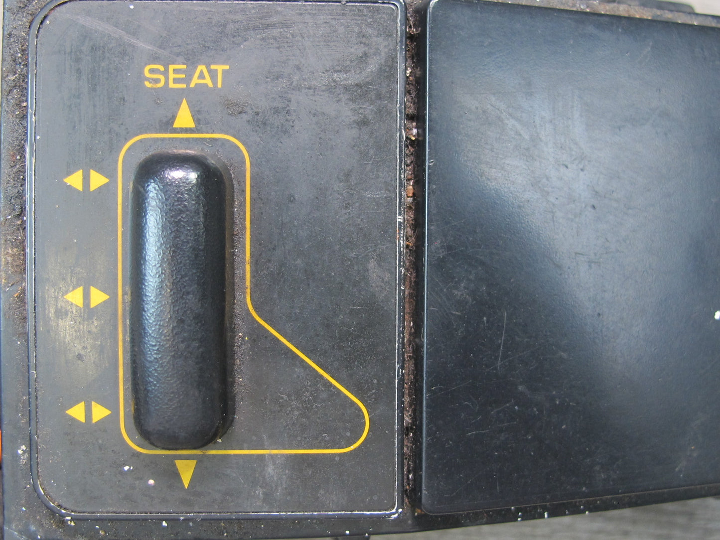 92-93 Chevrolet Corvette C4 Dual Power Seat Control Switch OEM
