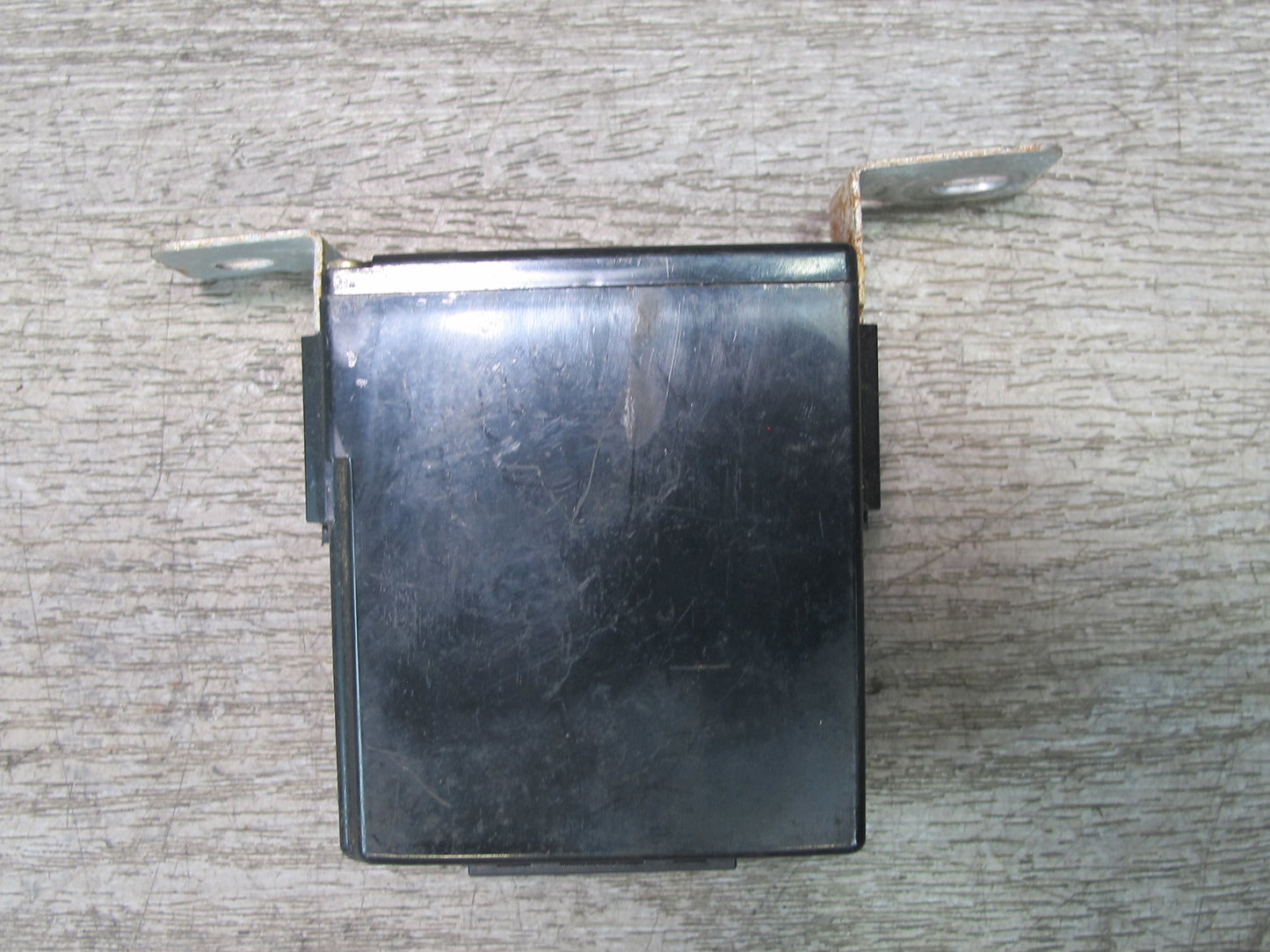 99-01 Isuzu Vehicross Indicator Control Module Unit 8971063130 OEM