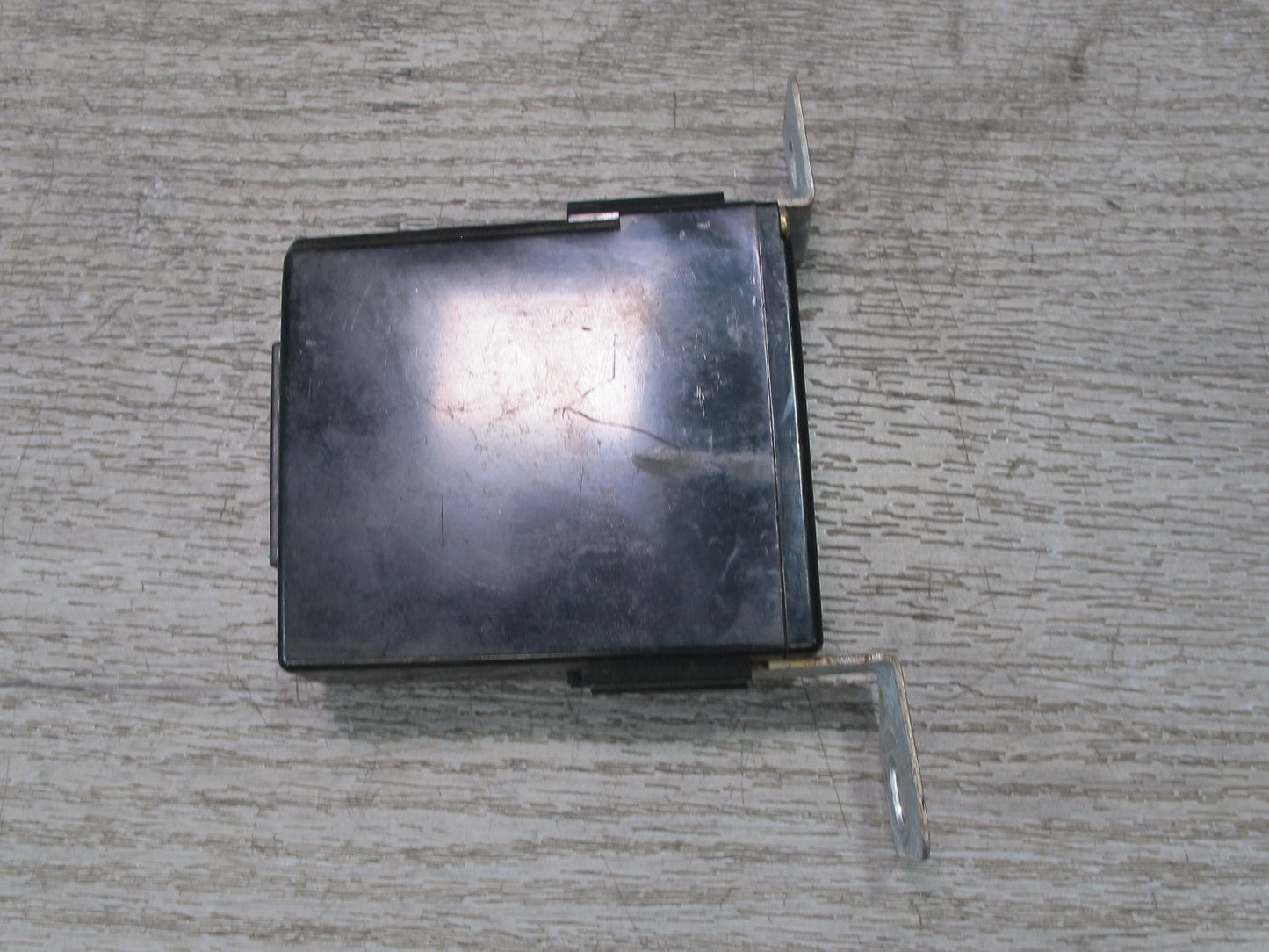 99-01 Isuzu Vehicross Indicator Control Module Unit 8971063130 OEM