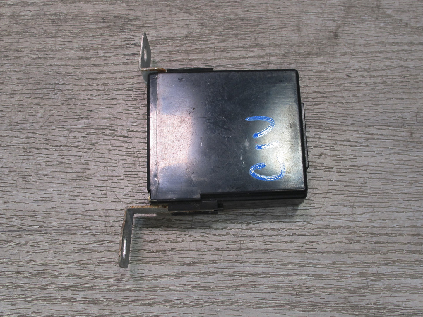 99-01 Isuzu Vehicross Indicator Control Module Unit 8971063130 OEM