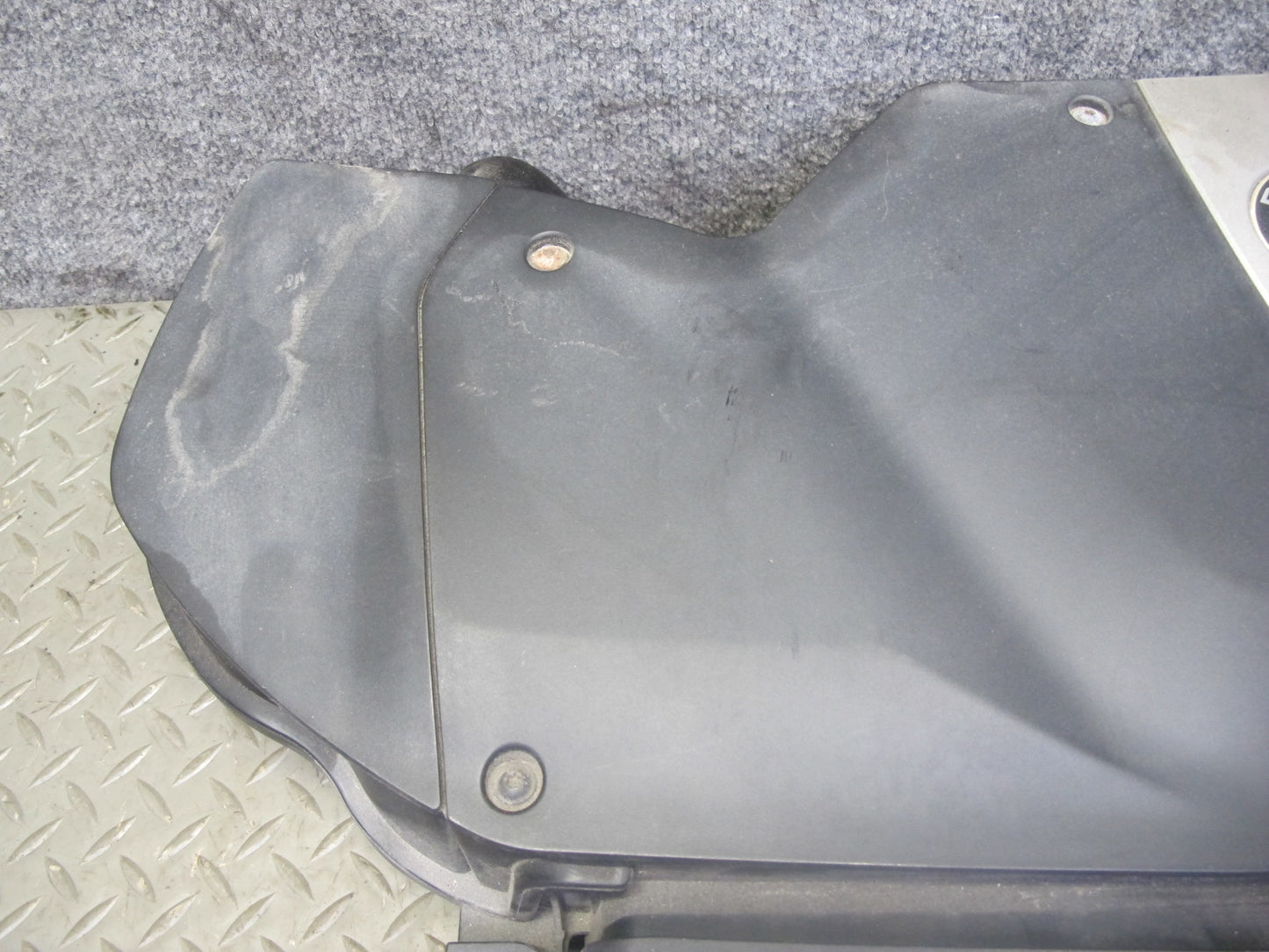14-18 BMW F15 X5 AWD N63 Air Intake Muffler Cleaner Filter Box w MAF Sensors