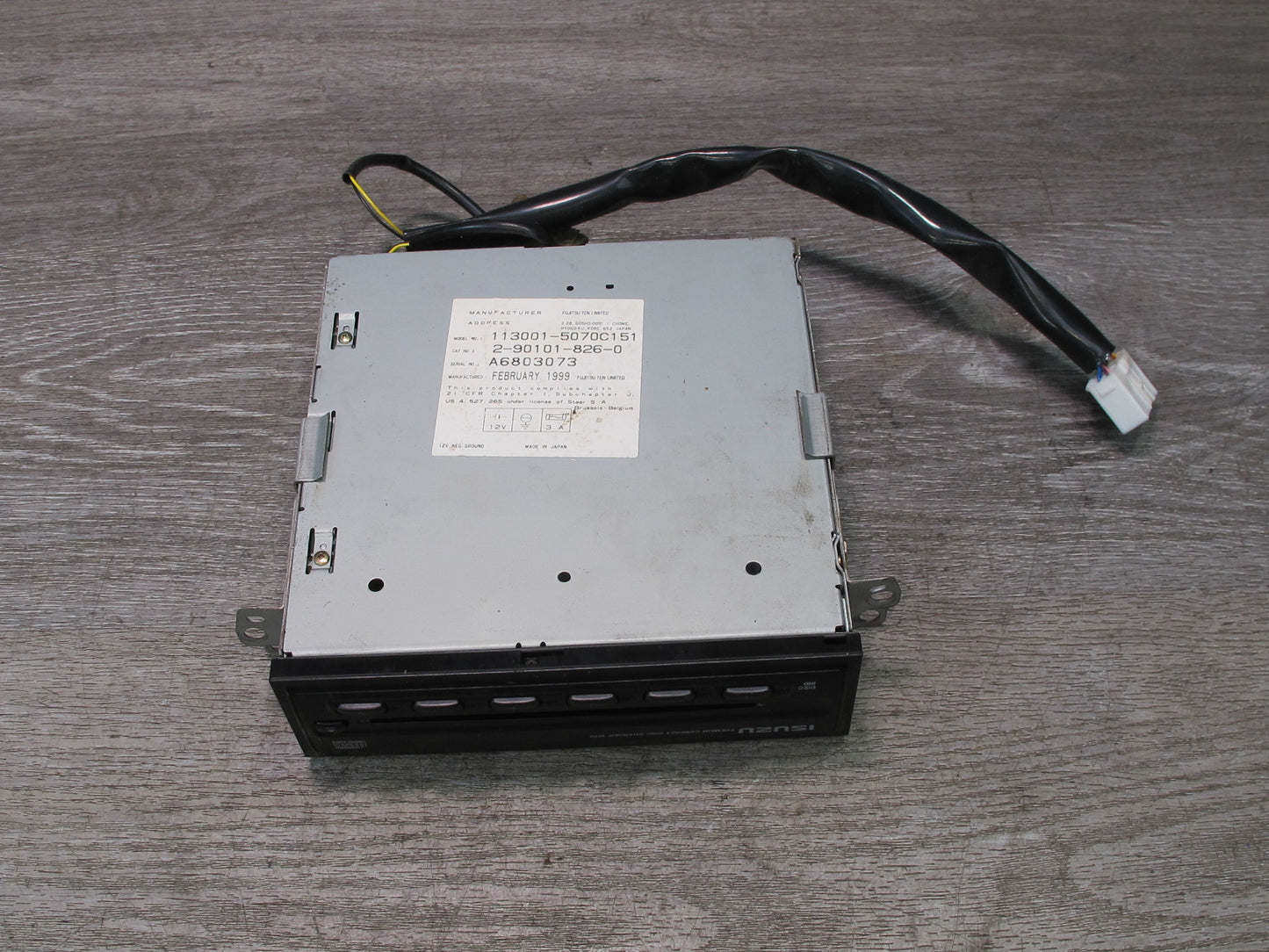 99-01 Isuzu Vehicross 6 Disc CD Changer Player 113001-5070 OEM