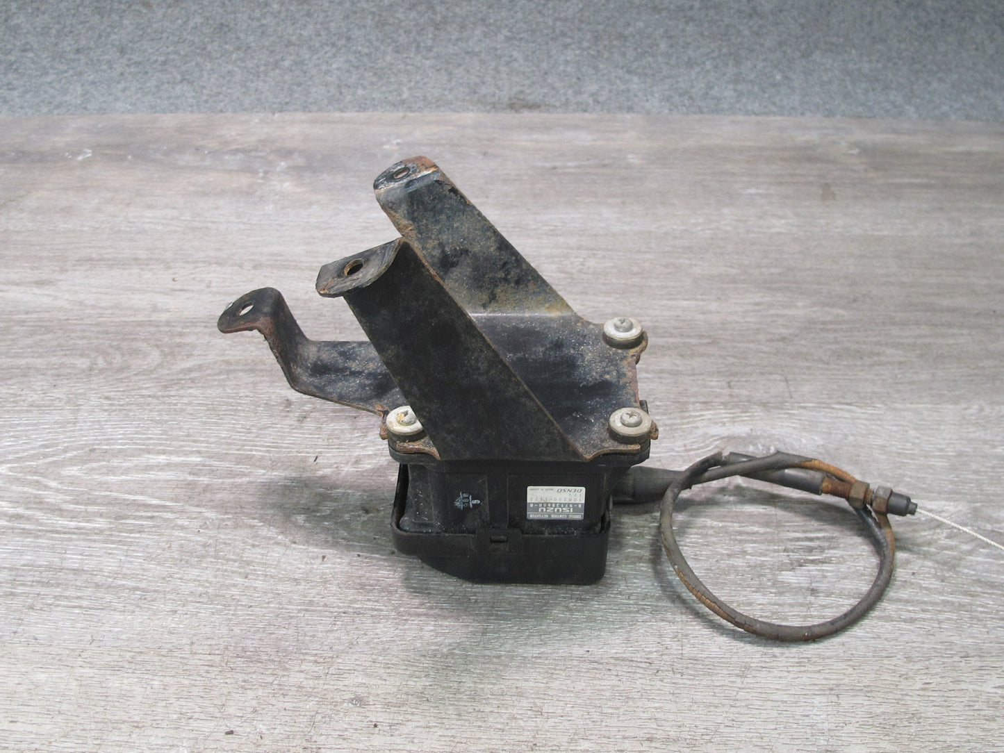 99-01 Isuzu Vehicross Cruise Control Actuator Module Unit 8971386000 OEM