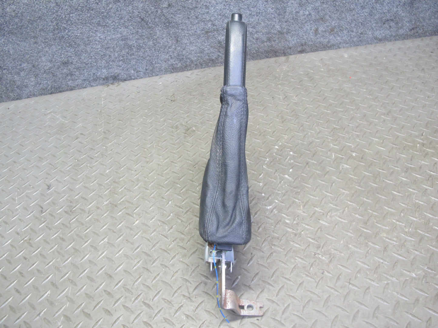 01-06 BMW E46 3-SERIES Parking Brake Handbrake Handle w Leather Boot Cover OEM
