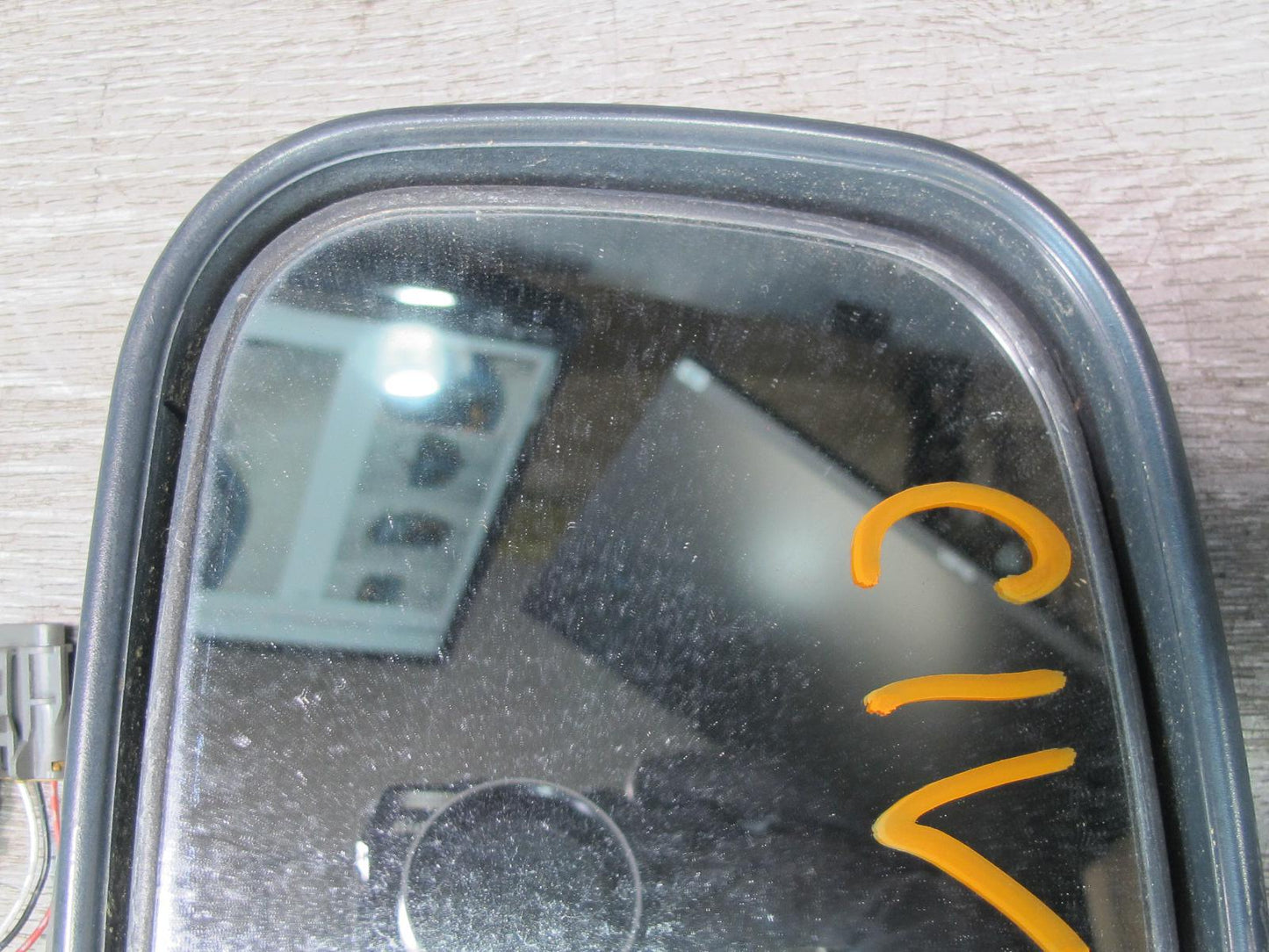 99-01 Isuzu Vehicross Left Door Side View Exterior Power Heated Mirror OEM