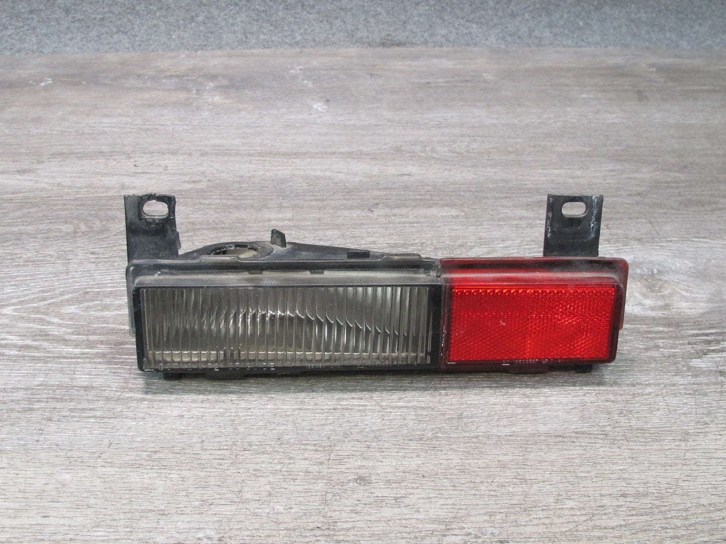 88-96 Chevrolet Corvette C4 Set of 2 Rear Side Marker Light Lamp OEM