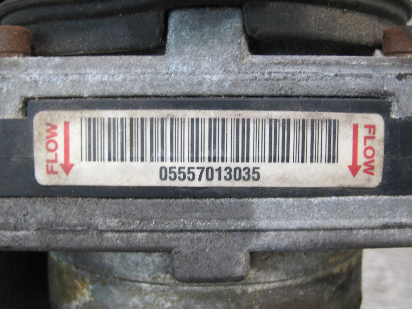 99-01 Isuzu Vehicross Mass Air Flow Meter MAF Sensor OEM
