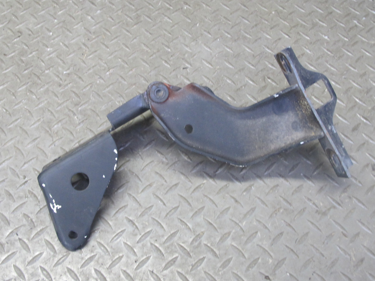 90-96 Chevrolet Corvette C4 Set of 2 Front Left & Right Hood Hinge OEM