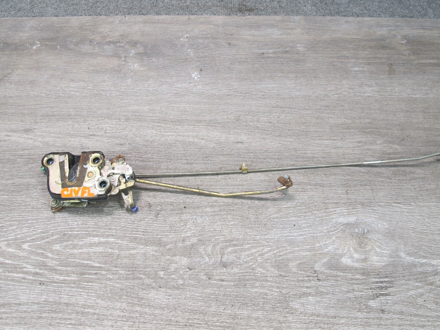 99-01 Isuzu Vehicross Front Left Driver Door Lock Latch OEM