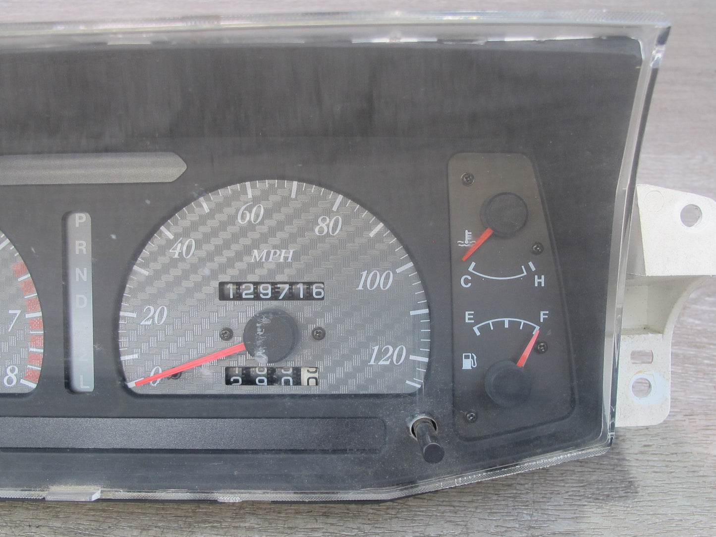 99-01 Isuzu Vehicross Instrument Cluster Gauge Speedometer 8972081943 OEM