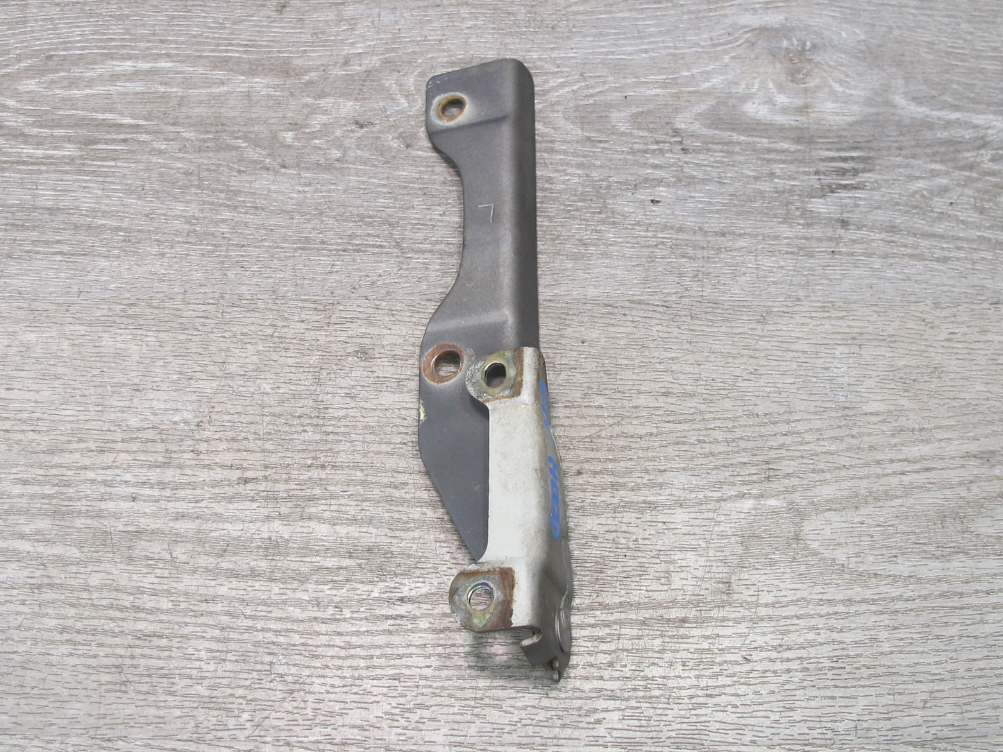 99-01 Isuzu Vehicross Set of 2 Left & Right Hood Bonnet Hinge Kaiser Silver OEM